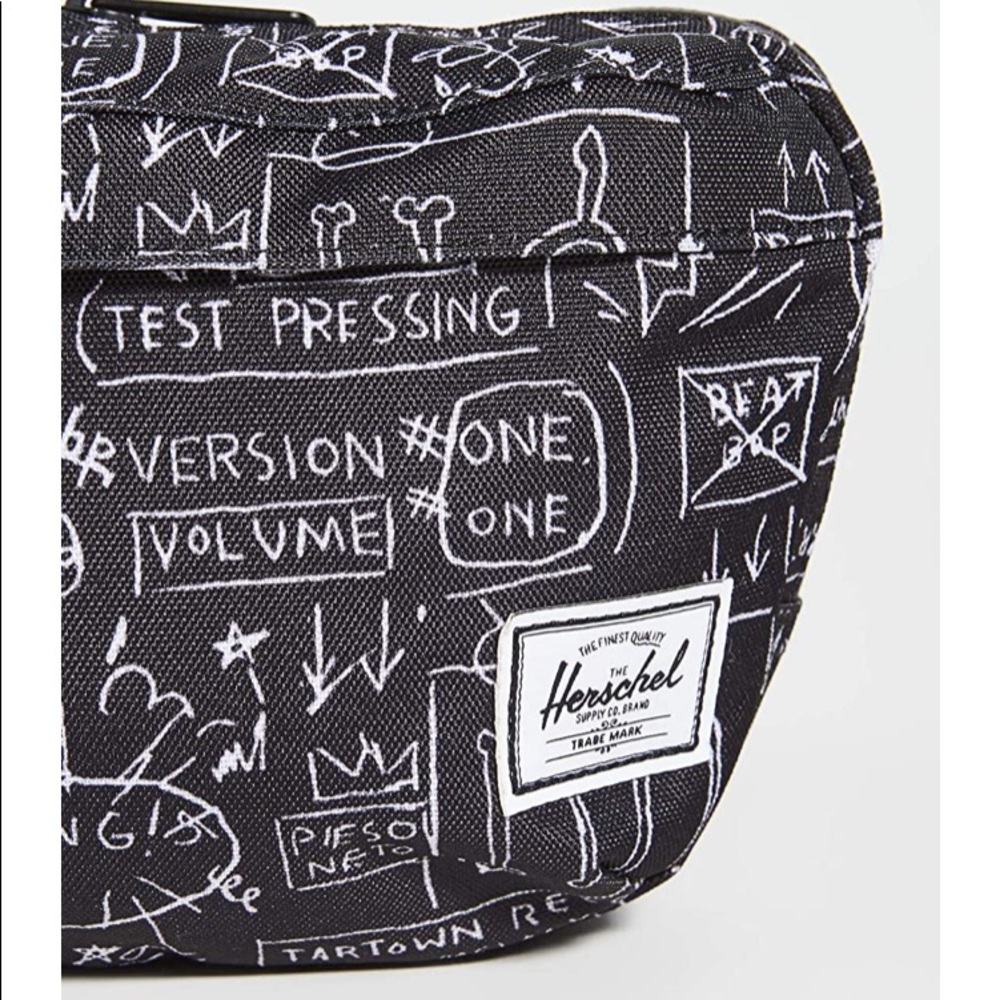 Herschel x Basquiat Nineteen Hip Pack - Picture 3 of 4